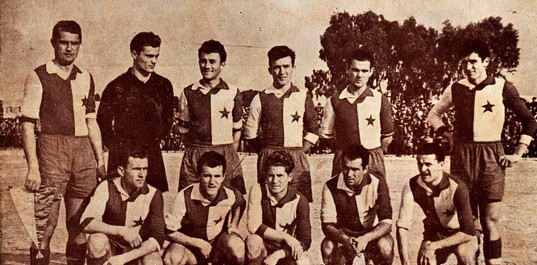 1954. godina: Milovanov, Vasić, Leškov,Veselinović, Selena, Krstić II; čuče: Malenčić, Boškov, Blanarik, Krstić I i Rajkov
